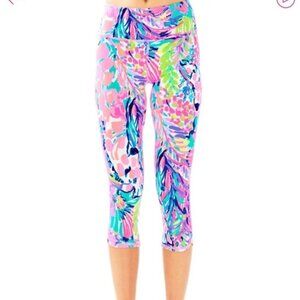 Lilly Pulitzer Gumbo Limbo Luxletic Weekender Leggings size Medium-NWOT
